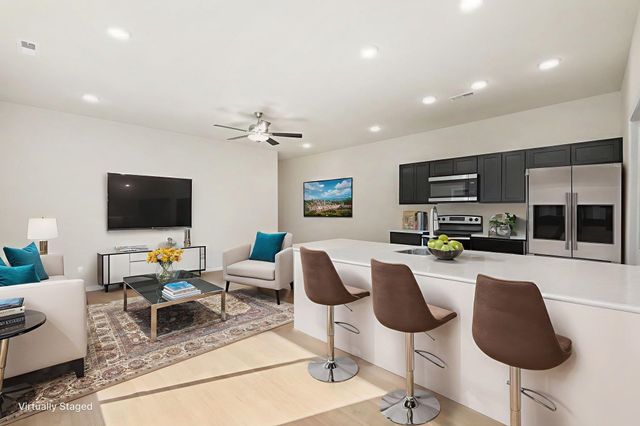 423 S All Halllows Unit 100 & 200, Wichita, KS 67213