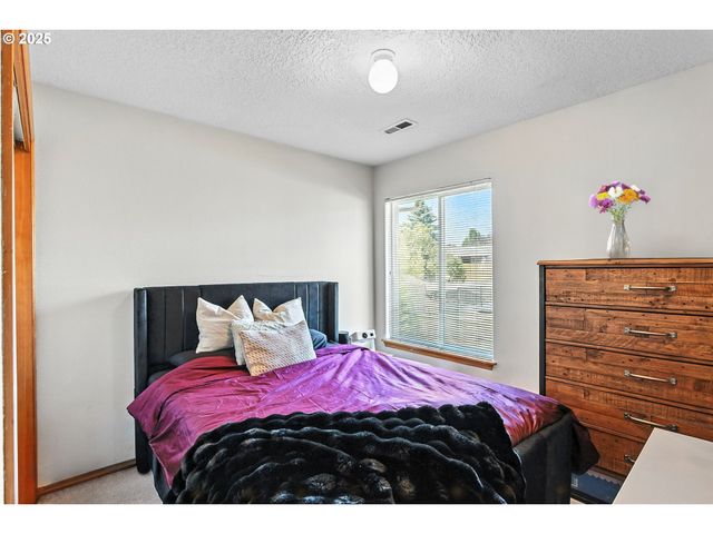 15157 Se 130TH Dr, Clackamas, OR 97015