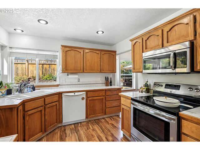 15157 Se 130TH Dr, Clackamas, OR 97015