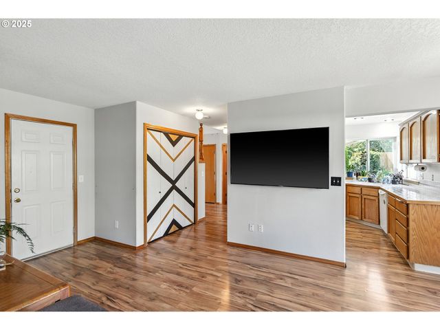 15157 Se 130TH Dr, Clackamas, OR 97015