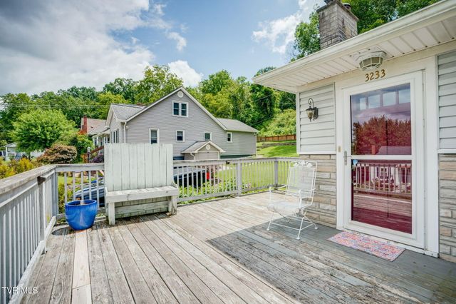 3233 Clover Street, Kingsport, TN 37664