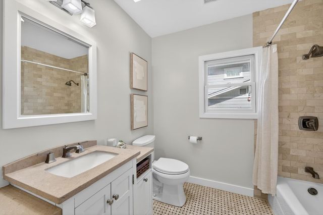 136 Loma Alta Avenue, Los Gatos, CA 95030