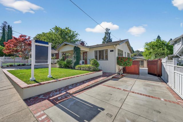 136 Loma Alta Avenue, Los Gatos, CA 95030