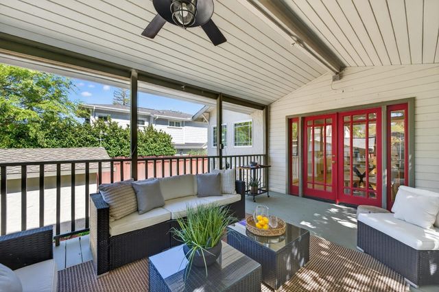 136 Loma Alta Avenue, Los Gatos, CA 95030