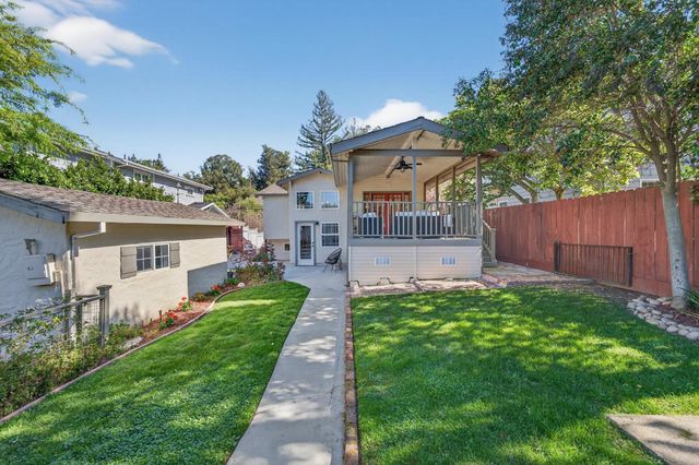 136 Loma Alta Avenue, Los Gatos, CA 95030
