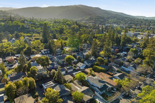 136 Loma Alta Avenue, Los Gatos, CA 95030