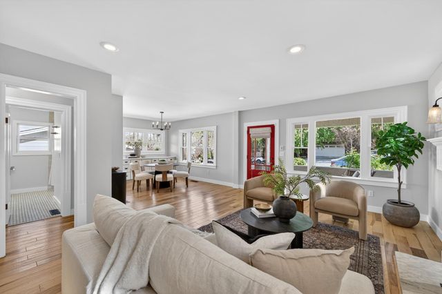 136 Loma Alta Avenue, Los Gatos, CA 95030