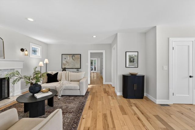 136 Loma Alta Avenue, Los Gatos, CA 95030