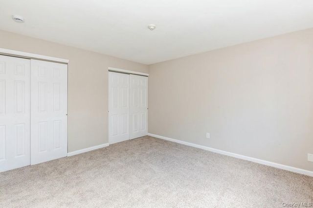 524 Picasso Way 524, Middle Island, NY 11953