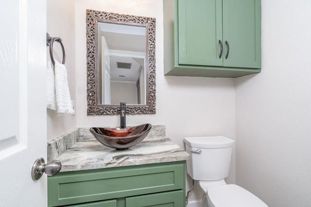 3812 Tailfeather DR, Round Rock, TX 78681