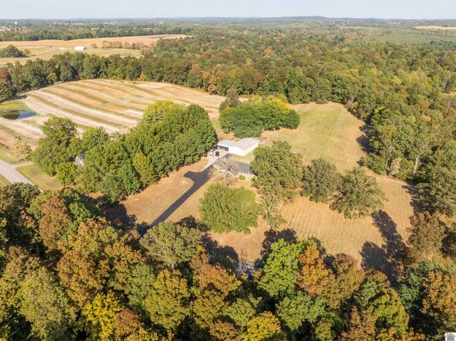 1260 State Route 2132, Marion, KY 42064