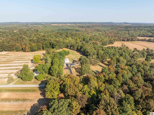 1260 State Route 2132, Marion, KY 42064