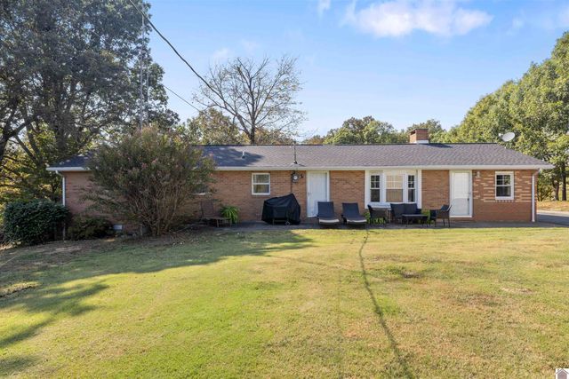 1260 State Route 2132, Marion, KY 42064