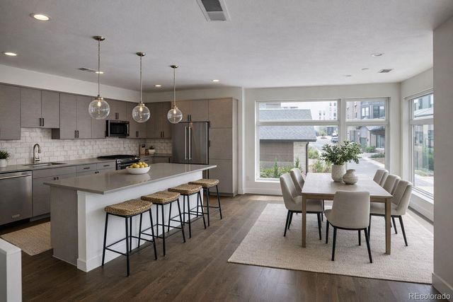 6830 E Lowry Boulevard, Denver, CO 80230