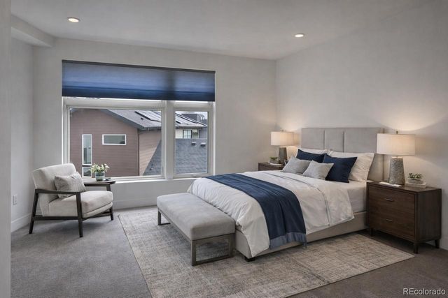 6830 E Lowry Boulevard, Denver, CO 80230