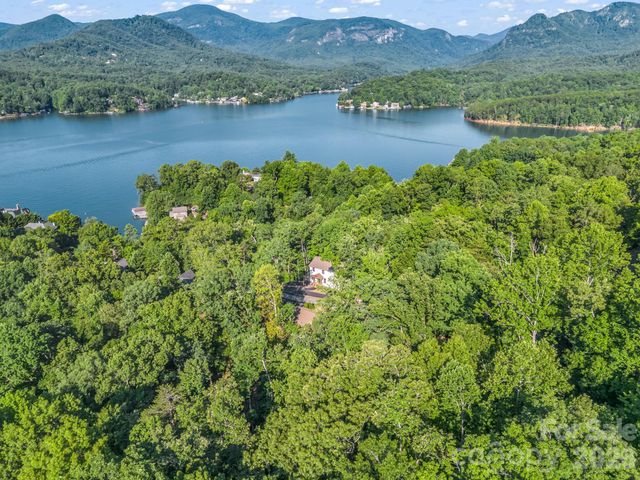 36 Pierpoint Drive, Lake Lure, NC 28746