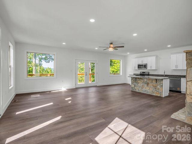 36 Pierpoint Drive, Lake Lure, NC 28746