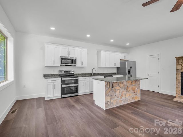 36 Pierpoint Drive, Lake Lure, NC 28746