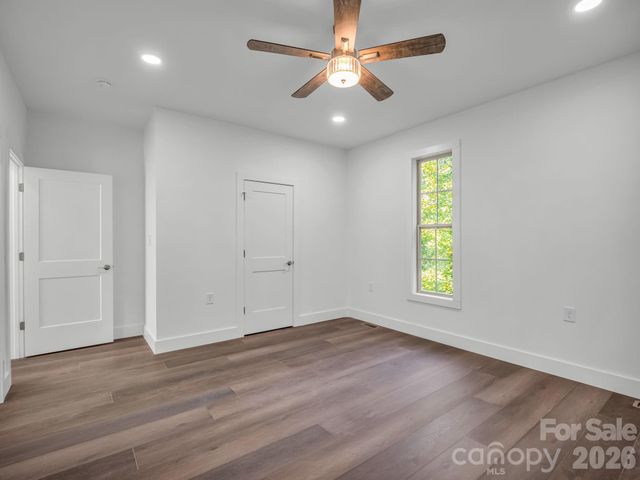 36 Pierpoint Drive, Lake Lure, NC 28746