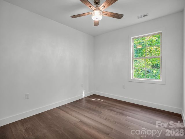 36 Pierpoint Drive, Lake Lure, NC 28746