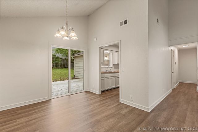 7114 E 98th Street, Tulsa, OK 74133