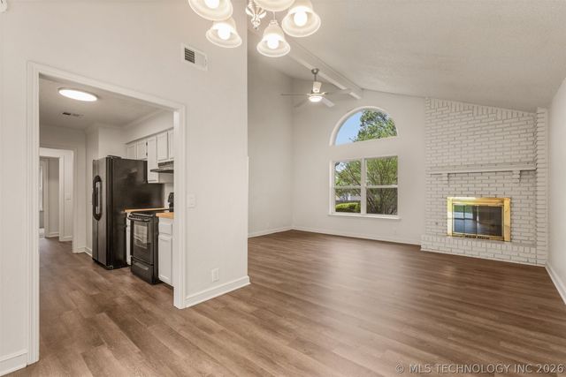 7114 E 98th Street, Tulsa, OK 74133