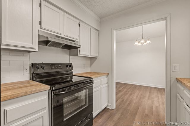 7114 E 98th Street, Tulsa, OK 74133