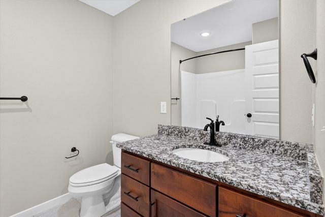 887 S Parkside Circle, Nixa, MO 65714