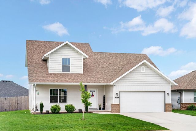 887 S Parkside Circle, Nixa, MO 65714