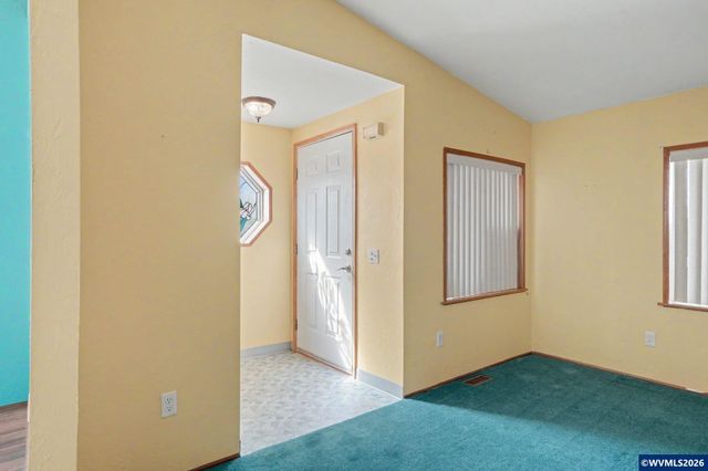 2120 Robins Ln SE 56, Salem, OR 97306