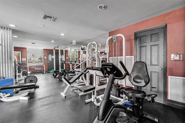 520 SE 5th Ave 1707, Fort Lauderdale, FL 33301