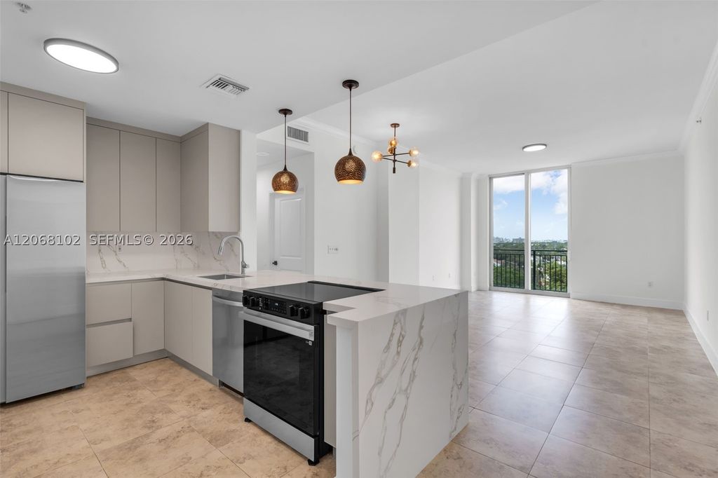 520 SE 5th Ave 1707, Fort Lauderdale, FL 33301