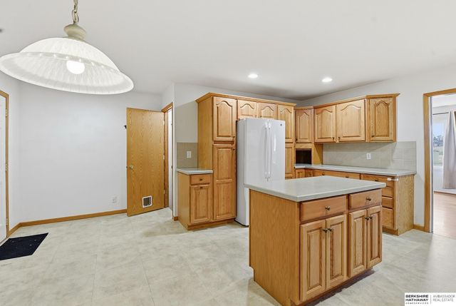 703 Vernon Avenue, Bellevue, NE 68005