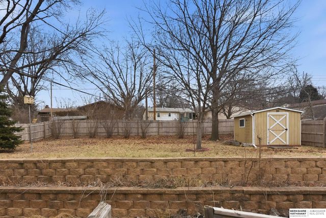 703 Vernon Avenue, Bellevue, NE 68005