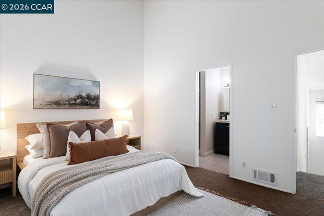 2716 Oak Road 95, Walnut Creek, CA 94597