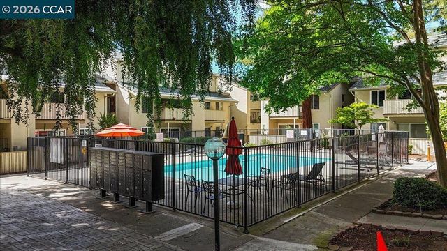 2716 Oak Road 95, Walnut Creek, CA 94597