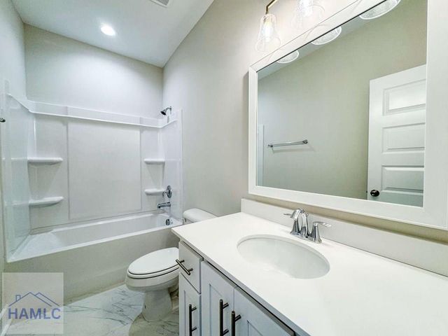63 Carver Way, Midway, GA 31320