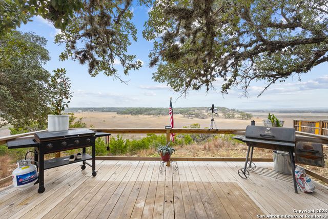 201 Private Road 1524, Bandera, TX 78003
