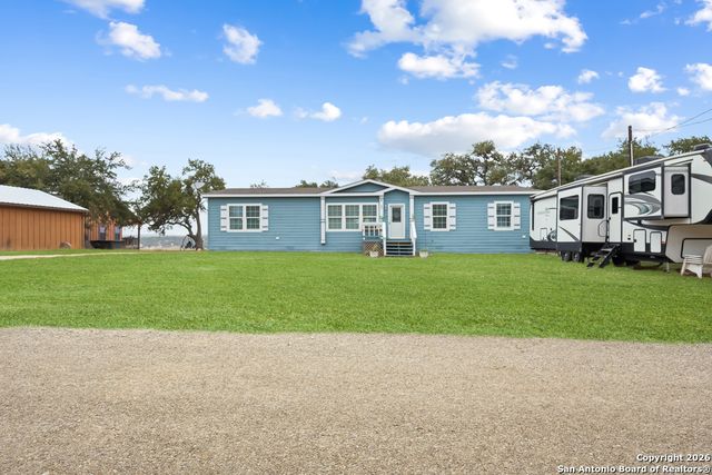 201 Private Road 1524, Bandera, TX 78003