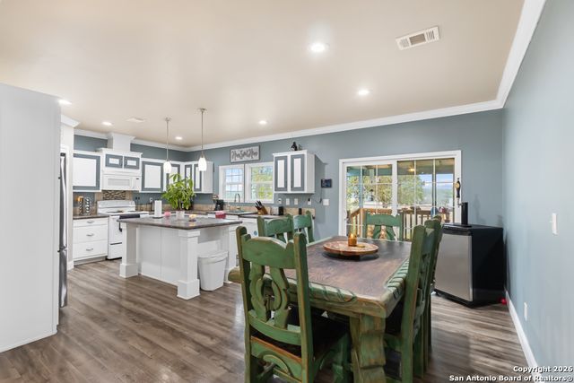 201 Private Road 1524, Bandera, TX 78003