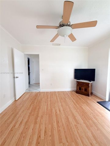 1619 N 29th Ct 0, Hollywood, FL 33020