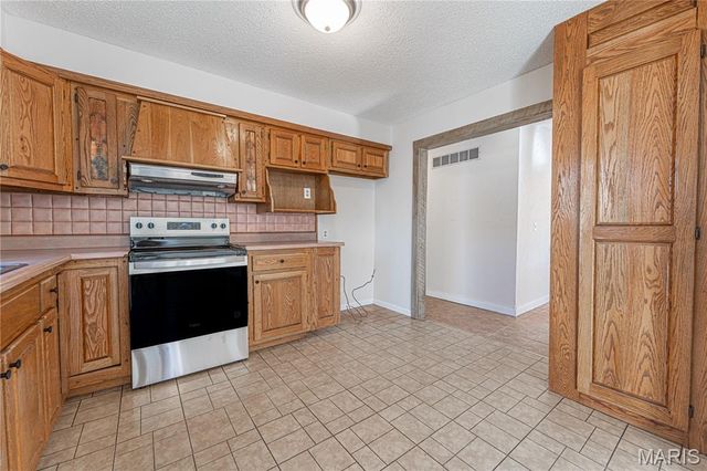 900 Monroe Street, Park Hills, MO 63601