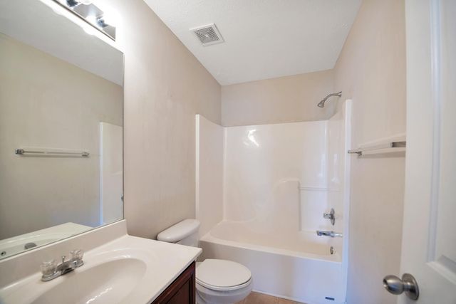 2505 Comanche Way, Murfreesboro, TN 37128
