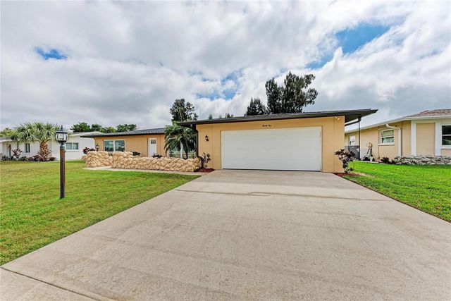 21 S GOLFVIEW ROAD, Rotonda West, FL 33947