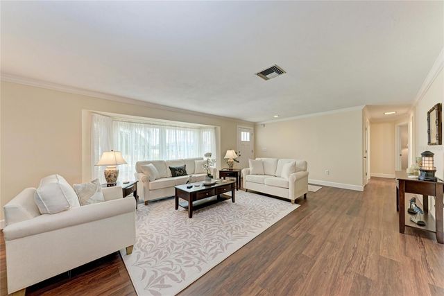 21 S GOLFVIEW ROAD, Rotonda West, FL 33947