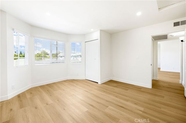 262 W Valencia F, Burbank, CA 91502