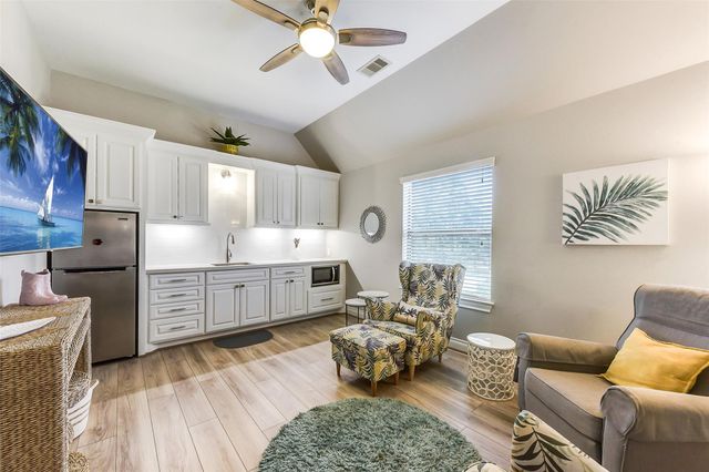 13611 Delwood Springs Lane, Houston, TX 77044