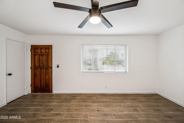 1728 W BENTLEY Street, Mesa, AZ 85201