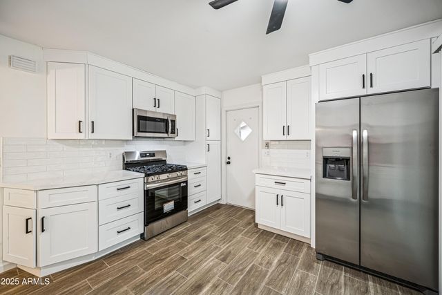 1728 W BENTLEY Street, Mesa, AZ 85201