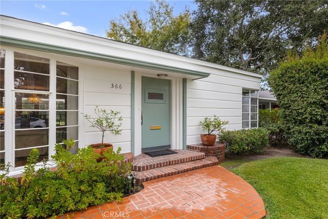 366 El Encanto Dr, Pasadena, CA 91107